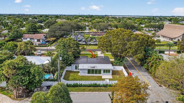 1917 N Swinton Ave, Delray Beach, FL 33444