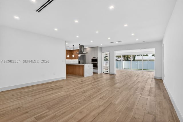 1917 N Swinton Ave, Delray Beach, FL 33444