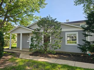 592 LOTUS Court 114-A, Wheeling, IL 60090