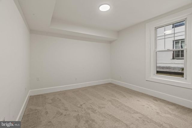 147 W HARVEY ST, Philadelphia, PA 19144