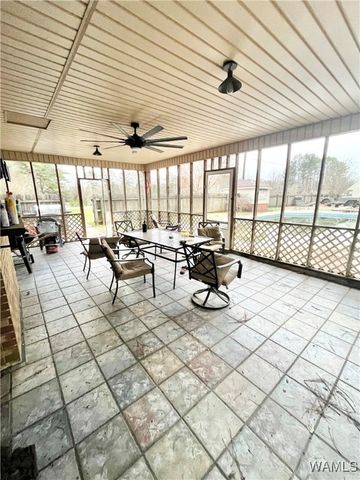 688 County Road 67, Moundville, AL 35474