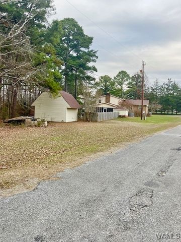 688 County Road 67, Moundville, AL 35474