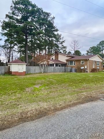 688 County Road 67, Moundville, AL 35474