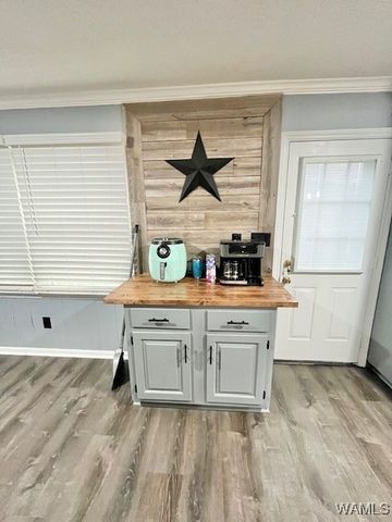 688 County Road 67, Moundville, AL 35474