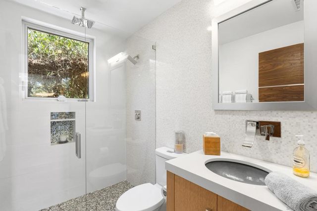 13673 Recuerdo Drive, Del Mar, CA 92014