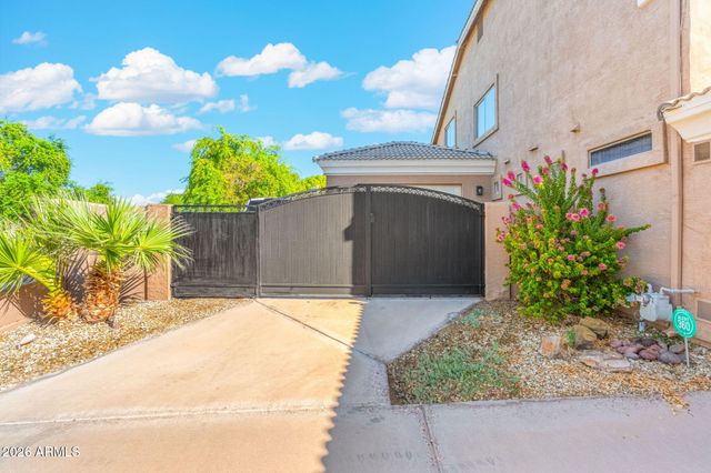 3064 E HUBER Street, Mesa, AZ 85213