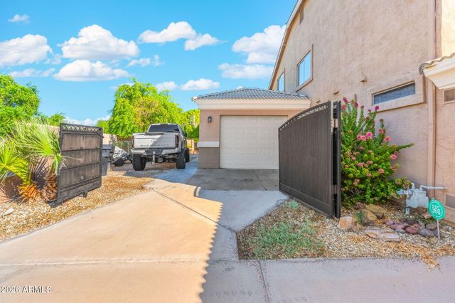 3064 E HUBER Street, Mesa, AZ 85213