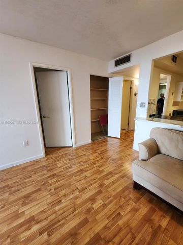 1351 NE Miami Gardens Drive 501E, Miami, FL 33179