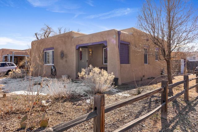 1212 Lead Avenue SW, Albuquerque, NM 87102