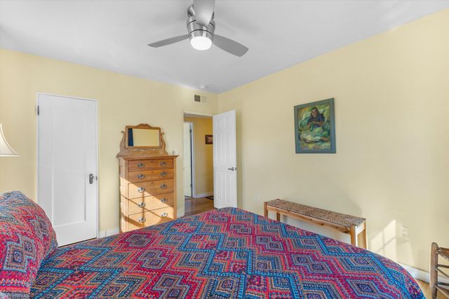 1212 Lead Avenue SW, Albuquerque, NM 87102