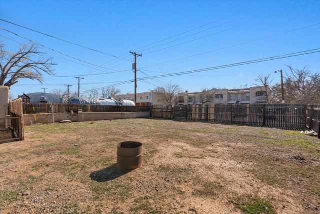 1212 Lead Avenue SW, Albuquerque, NM 87102