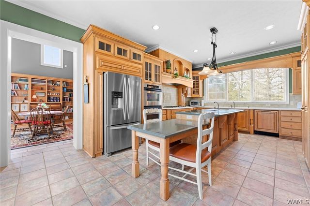 395 Tanglewood Circle, Reform, AL 35481