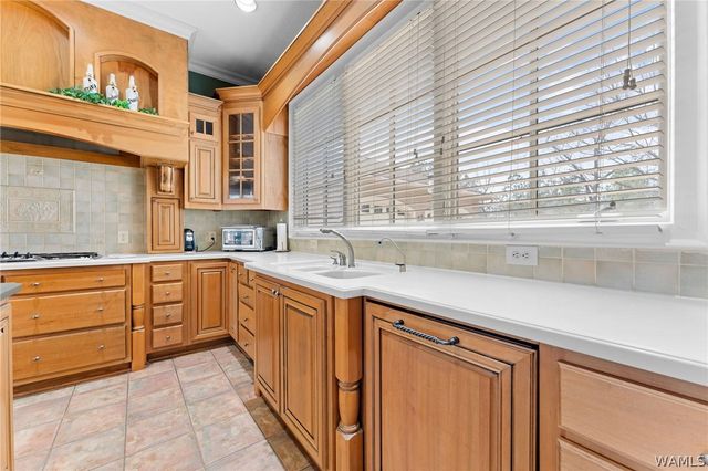 395 Tanglewood Circle, Reform, AL 35481