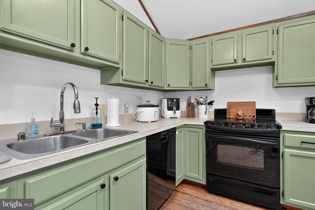 30097 CROSS WOODS DR, Mechanicsville, MD 20659