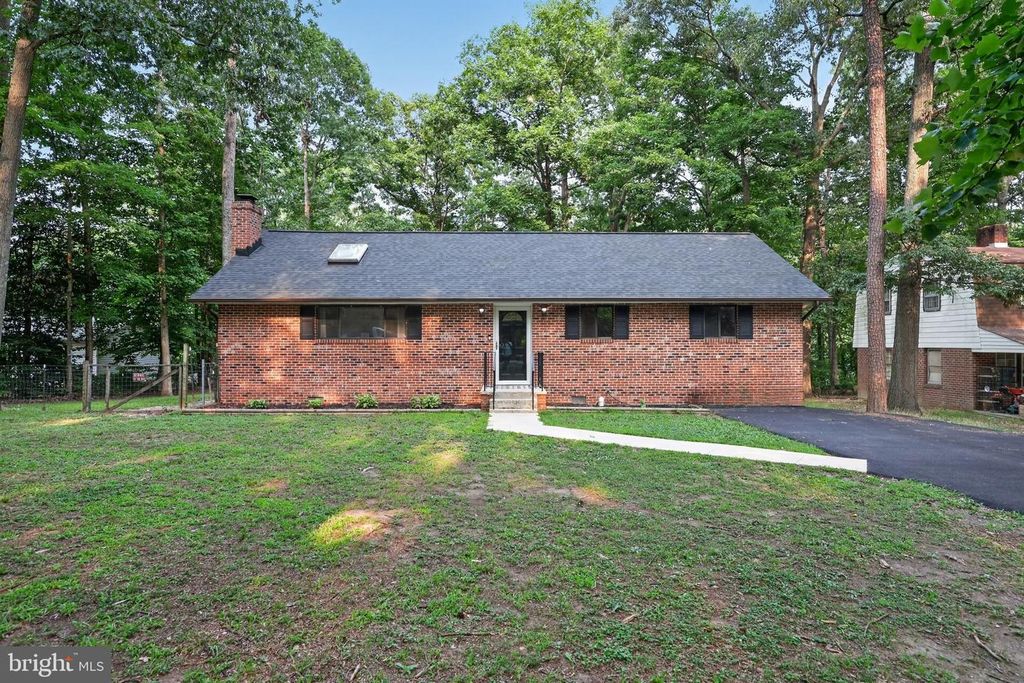 30097 CROSS WOODS DR, Mechanicsville, MD 20659
