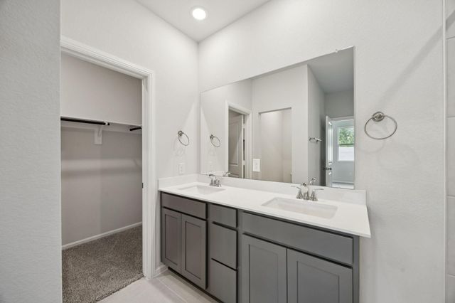 1112 Novelle Bend Drive, Huffman, TX 77336