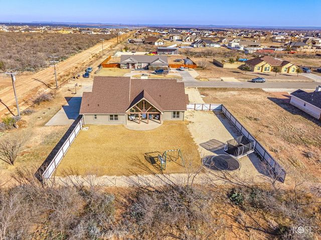 3553 Buck Run, San Angelo, TX 76901