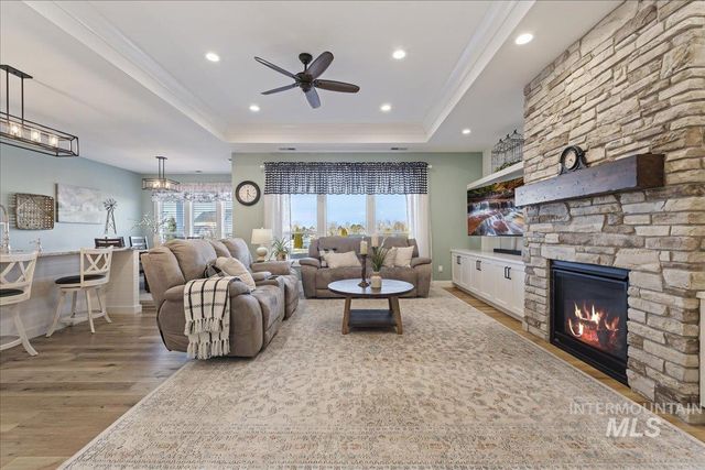 15082 Pronghorn Dr, Caldwell, ID 83607