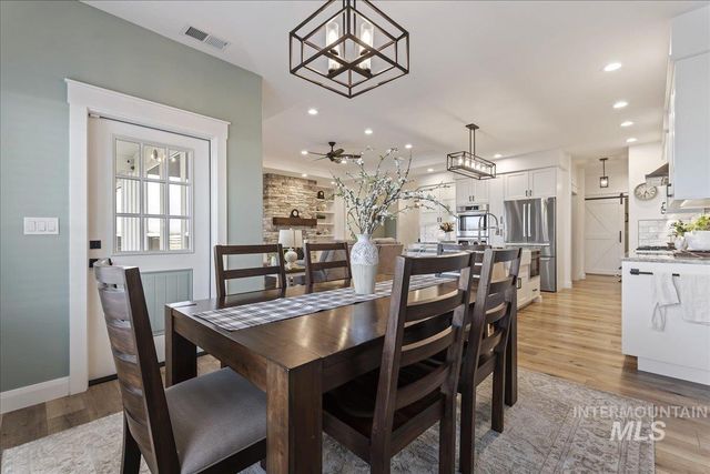 15082 Pronghorn Dr, Caldwell, ID 83607