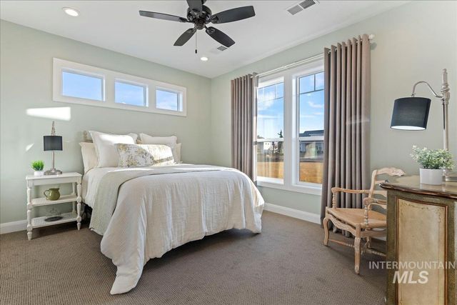 15082 Pronghorn Dr, Caldwell, ID 83607