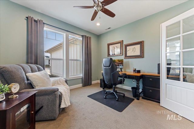 15082 Pronghorn Dr, Caldwell, ID 83607