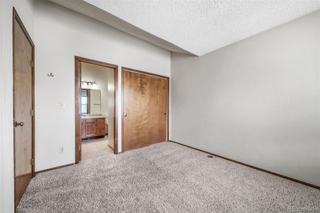 7370 E Florida Avenue 1005, Denver, CO 80231