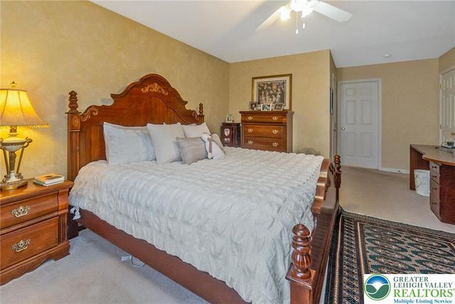 1945 Vintage Drive, Bethlehem Twp, PA 18045