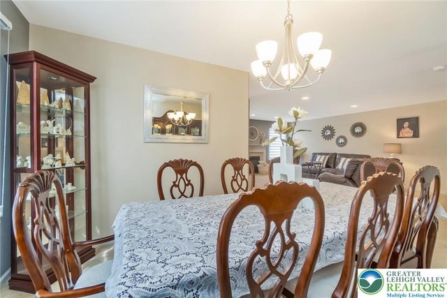 1945 Vintage Drive, Bethlehem Twp, PA 18045