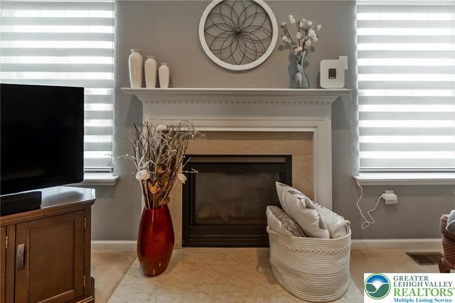 1945 Vintage Drive, Bethlehem Twp, PA 18045