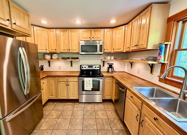 2572 Morse Hill Road, Dorset, VT 05251