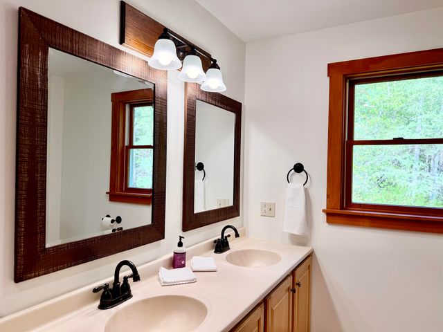 2572 Morse Hill Road, Dorset, VT 05251