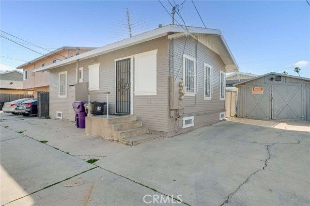 926 Newport, Long Beach, CA 90804
