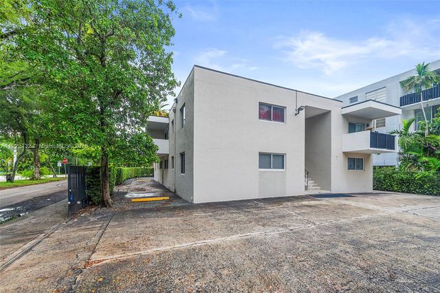 12101 NE 6th Ave 6, North Miami, FL 33161