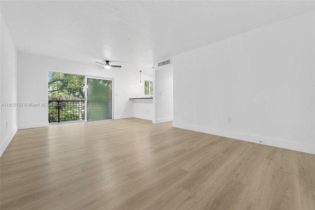 12101 NE 6th Ave 6, North Miami, FL 33161