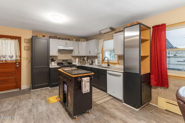 150 Lancaster Street, Cohoes, NY 12047