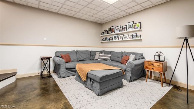 360 Walters Way, Zanesville, OH 43701