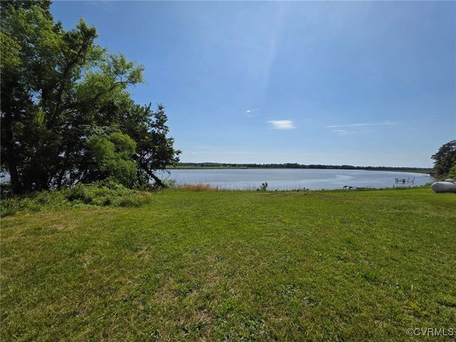 00 Clifton Ln, Little Plymouth, VA 23091