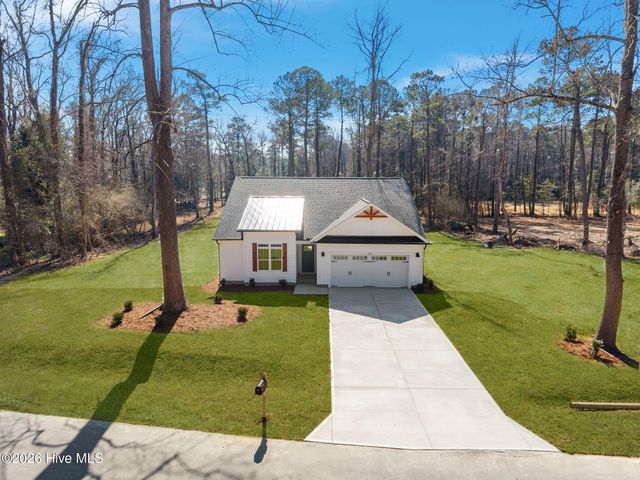 403 Justice Flynn Road, Riegelwood, NC 28456