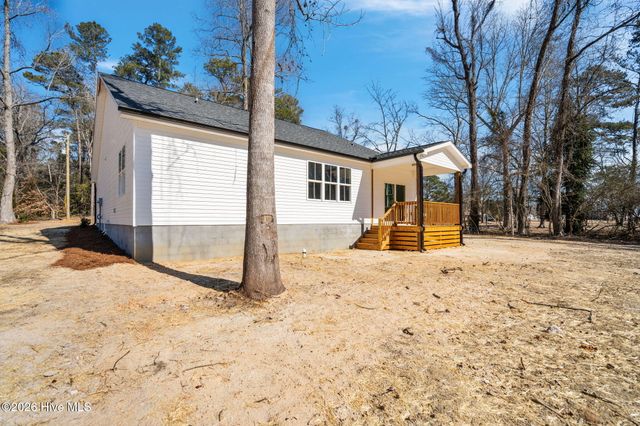 403 Justice Flynn Road, Riegelwood, NC 28456