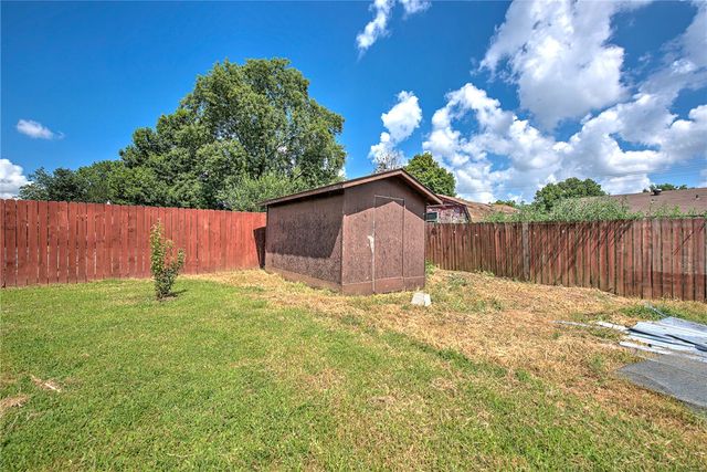 3406 Edward Avenue, Springdale, AR 72762