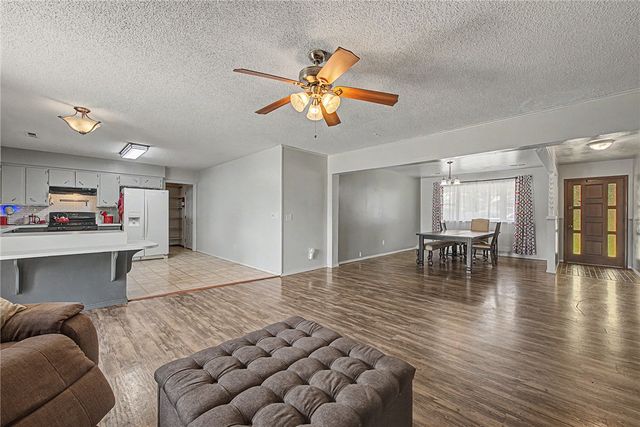 3406 Edward Avenue, Springdale, AR 72762