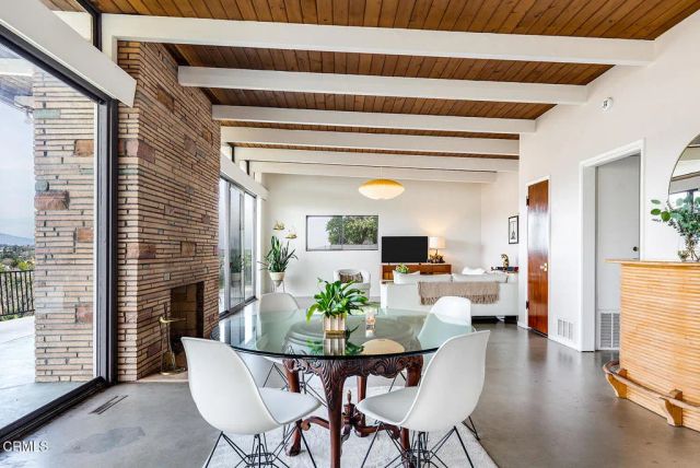 877 Hillcrest Drive, Pomona, CA 91768