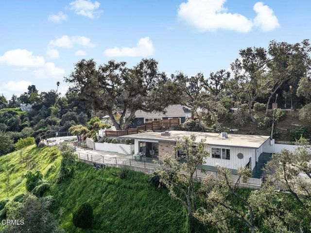 877 Hillcrest Drive, Pomona, CA 91768