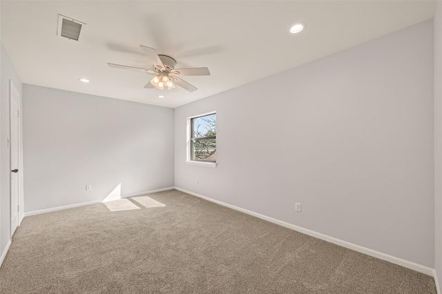 16 Town Oaks Place, Bellaire, TX 77401