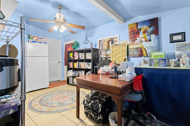 10490 115TH AVENUE, Largo, FL 33773