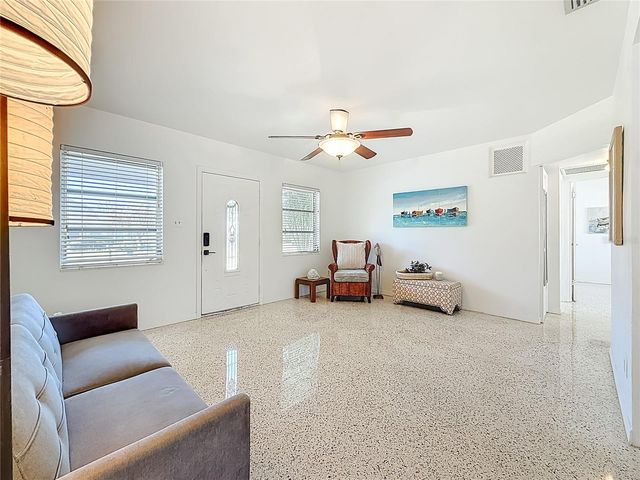 5401 17TH AVENUE S, Gulfport, FL 33707