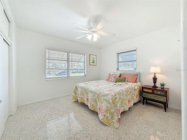 5401 17TH AVENUE S, Gulfport, FL 33707