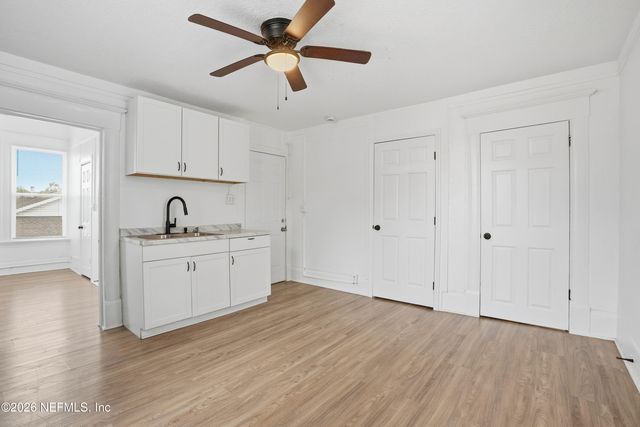 135 E 17TH Street, Jacksonville, FL 32206