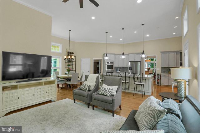 282 TIMBERTON CIR, Bellefonte, PA 16823