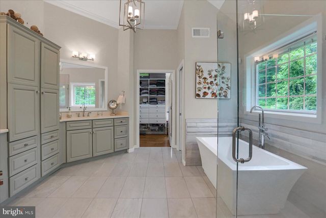 282 TIMBERTON CIR, Bellefonte, PA 16823